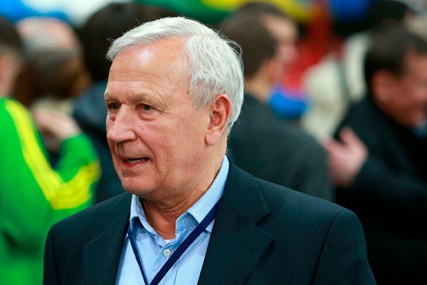 «Асмарал» мог стать «Краснодаром», будь Хусам дипломатичнее». Разговор с режиссером фильма о самом удивительном клубе 90-х