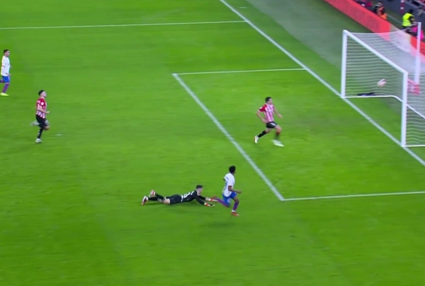 Вылет «Барсы» из Кубка: Хави провалил задачу-минимум. Наказали братья Уильямсы