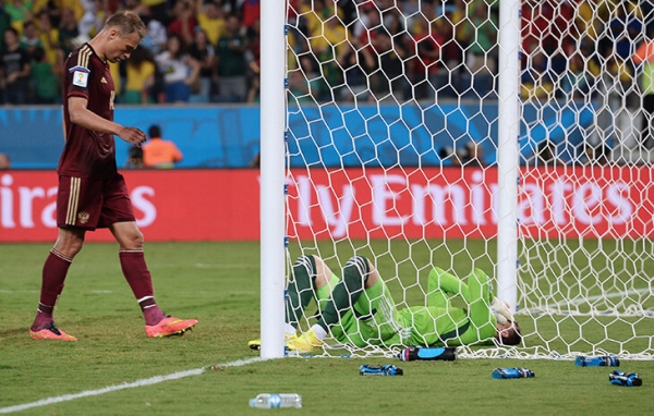 «Ошибайтесь – это нормально». Открытое письмо Игоря Акинфеева