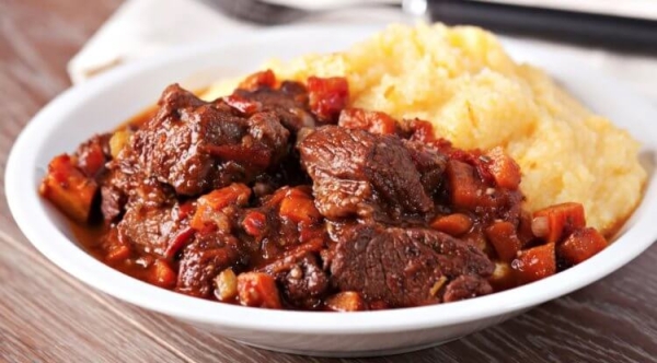 Можно ли вместо мяса всегда есть тушенку - Hi-News.ru