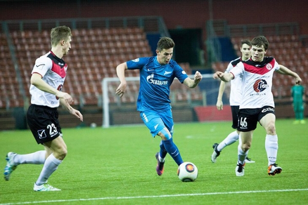 Не взяли в «Спартак» в 12 лет из-за роста, играл за «Зенит-2», хотел в Европу: истории от Зиньковского