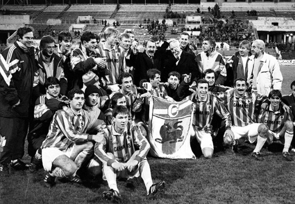 «Асмарал» мог стать «Краснодаром», будь Хусам дипломатичнее». Разговор с режиссером фильма о самом удивительном клубе 90-х