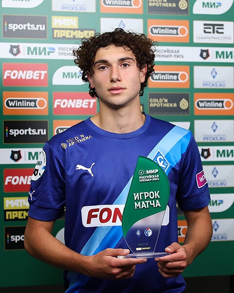 «Полный беспредел». Игроки «Крыльев» после матчей защищают Николая Ларина, которого судят за мошенничество 