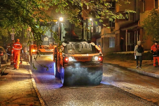 На ул. Ерошевского в Самаре начали укладывать асфальт