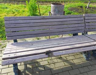 Грязные скамьи и сломанные деревья: аллея на ул. Ташкентской спустя шесть лет после реконструкции