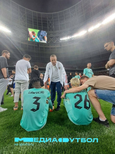 &laquo;Победы с &laquo;Локо&raquo; дороги, но эту ждал больше&raquo;. Финал Медиалиги &ndash; супер: с рекордом Тарасова и раздетым Кушанашвили 