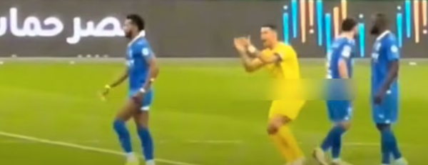 Роналду много психует в Саудовской Аравии &ndash; уже 10 историй за год