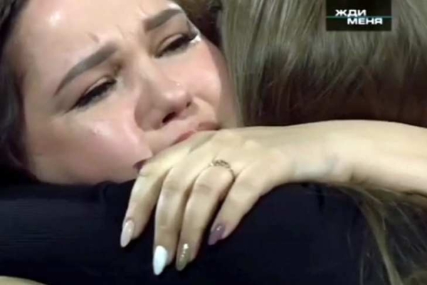 Мать раскрыла тайну перед смертью: как две сестры нашли друг друга через 25 лет