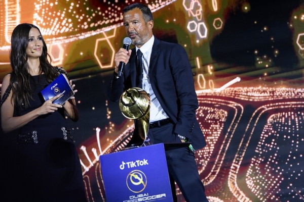 &laquo;У него хватило смелости сказать Криштиану правду&raquo;. Кажется, Мендеш и Роналду разошлись