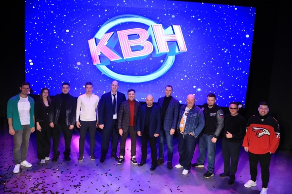 &laquo;Хахоценко&raquo;, Шарипзянов и шоу &laquo;Возглас&raquo;: в &laquo;Химике&raquo; прошел финал Омской лиги КВН