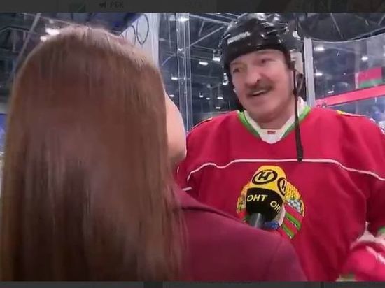 Лукашенко перед лицом коронавируса предложил "умереть" стоя