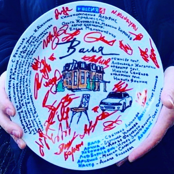 Омичка написала сценарий сериала, который покажут по федеральному каналу