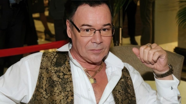 &laquo;Раньше на сцену попадали не по блату&raquo;: кого везут на гастроли в Омск