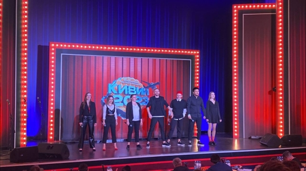 Сразу три омские команды оказались среди лучших на фестивале «КиВиН» в Сочи