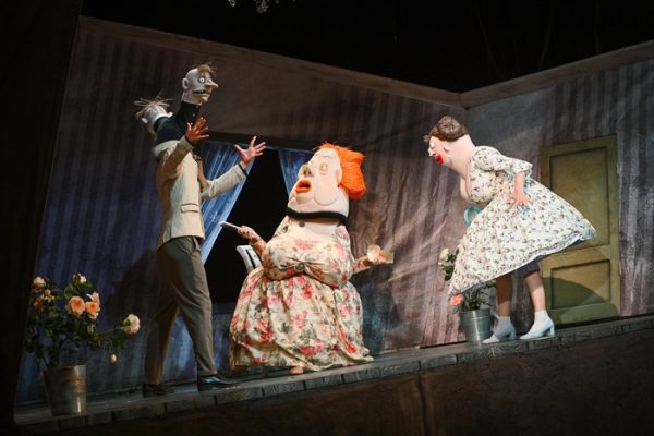 Театр кукол Карелии шокировал и рассмешил омских зрителей