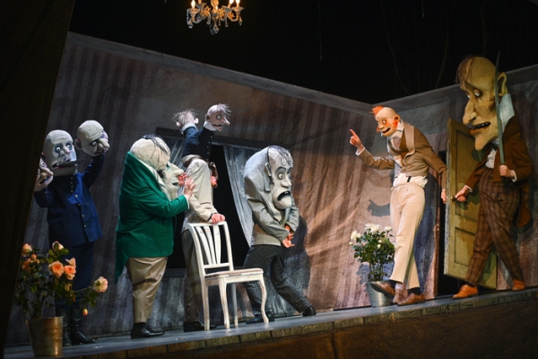 Театр кукол Карелии шокировал и рассмешил омских зрителей