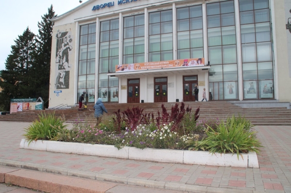 В них играли на пианино и убивали детей: исчезнувшие кинотеатры Омска