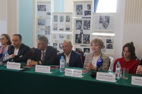 Жена барда Митяева заявила, что в Омске самые красивые женщины